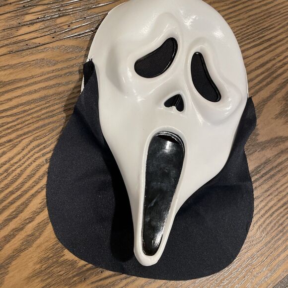 Scream Movie Ghost Face Mask Easter Unlimited Halloween Youth Size No Hood - Picture 2 of 9